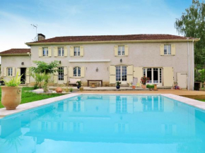 Holiday Home Aucéloun by Interhome
